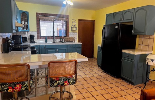 San Felipe House | 2-bedroom house w/bonus bunkhouse in sunny San Felipe w/WiFi, AC, & more!