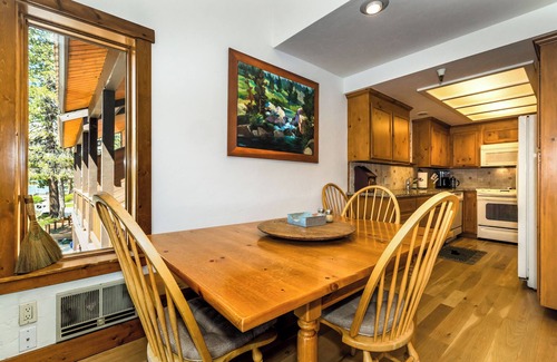 Truckee Condo | 2-bedroom lakefront condo overlooking Donner Lake and beach.