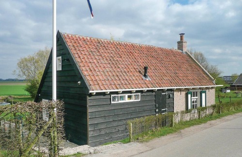 Zwanegat House | 2 bedroom lovely home in Maasdam