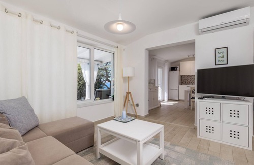 Baric Draga House | 2 bedroom lovely home in Lukovo Sugarje