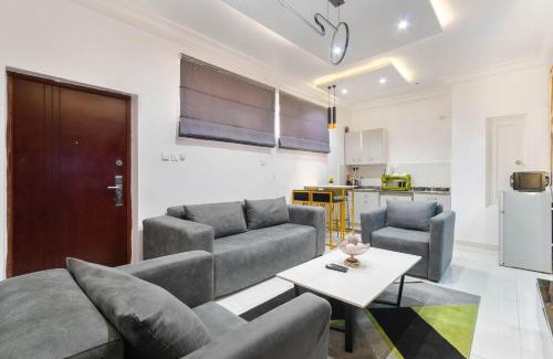 Ogombo Apartment | 2 bedroom Luxury Shortlet Apartment in Osapa London, Lekki