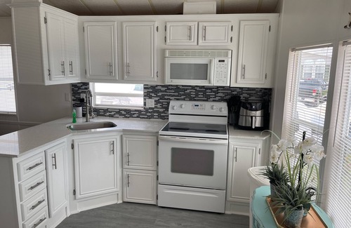 Nettles Island House | 2-bedroom mobile home just 6 minutes to Fort Pierce Beach