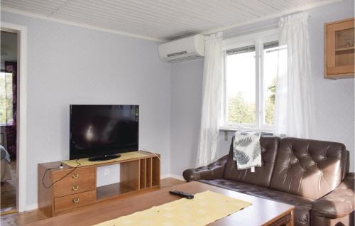 Asenhoga House | 2 Bedroom Nice Home In Åsenhöga
