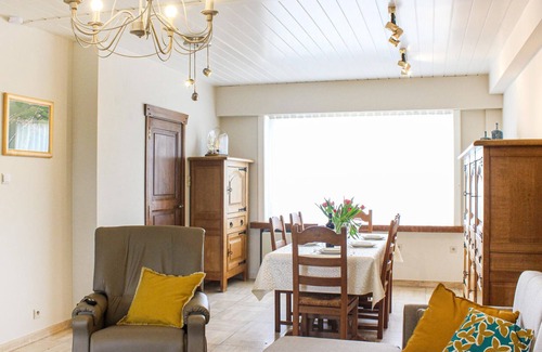 Lapscheure House | 2 bedroom nice home in Damme