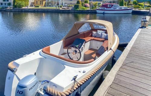 Lemmer House | 2 Bedroom Nice Home In Lemmer