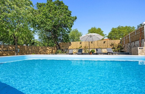 Unesic House | 2 bedroom nice home in Nevest