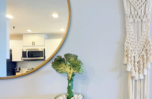 Pacific Beach Condo | 2-bedroom penthouse condo with AC and Ocean/Bay Views