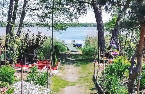 Wolsztyn House | 2 bedroom pet friendly home in Wilcze
