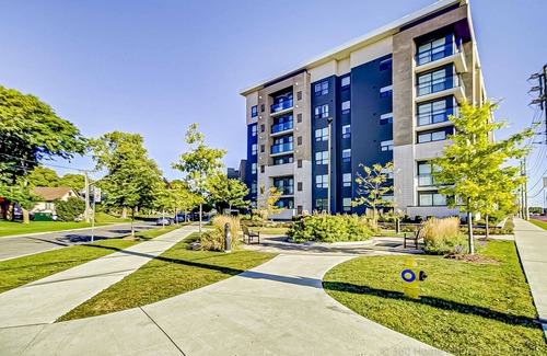 West Hill Condo | 2-bedroom plus Den condo in enjoyable Toronto with WiFi, AC