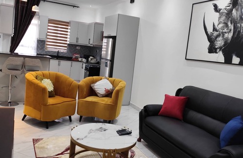 Entebbe Apartment | 2 Bedroom, Soothing apartment with WiFi in Nkumba, Entebbe, with Lake view