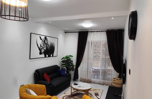 Entebbe Apartment | 2 Bedroom, Soothing apartment with WiFi in Nkumba, Entebbe, with Lake view