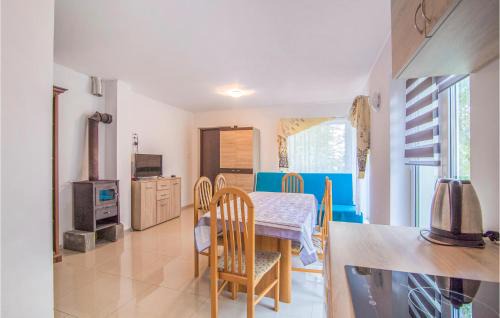 Nowy Dwor Gdanski House | 2 Bedroom Stunning Home In Oslonka