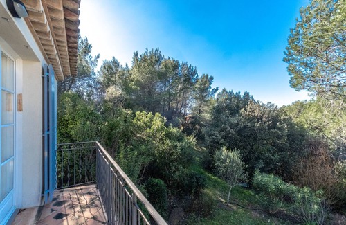 La Motte House | 2-BEDROOM TOWNHOUSE WITH GARDEN (N°561)