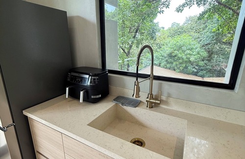 Playa Grande House | 2 bedroom Treehouse in Playa Grande - Walk to the beach