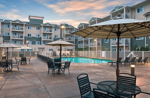 Long Beach Apartment | 2-bedroom Twin in awesome Long Beach
