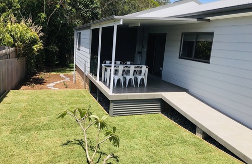 Port Macquarie Apartment | 2 Bedroom Unit - Backs onto Rainforest and close to Beaches