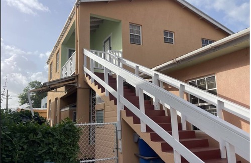 Bridgetown Apartment | 2-bedroom upstairs Apt in brilliant Bridgetown with WiFi, AC, full kitchen etc.