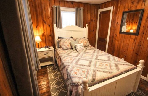 Greenville - Spartanburg House | 2-bedroom vacation home just 7 minutes from Haywood Mall - Cleaning Fee Included