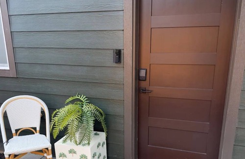 Vancouver House | 2-bedroom vacation home just 13 minutes drive to Moda Center