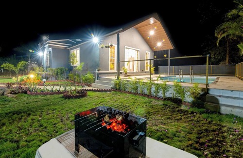 Nashik Villa | 2-bedroom villa with private pool in Nashik - The Silver Palm villa