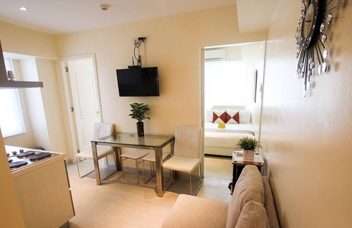 Don Bosco Apartment | 2-Bedroom with Beach View @ Positano 501
