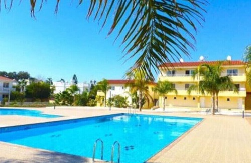 Ayia Napa Apartment | 2 bedroom with private garden, walk to Nissi Beachn