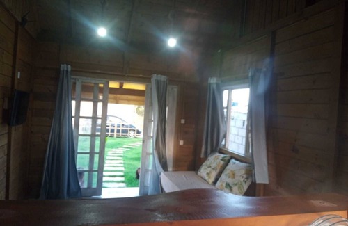 Subauma House | 2-bedroom wooden house in Recanto Arvoredo in Subaúma, Linha Verde - Bahia