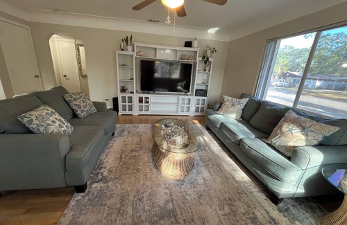 Jungle Terrace House | 2 Bedrooms, 1 Bath, Fenced Yard, Pet Friendly, All Utilities Included
