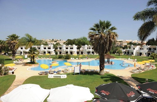Alpouvar Apartment | 2 bedrooms (1 ensuite). 2 bathrooms, sleeps 6, with Air-con & Free Wi-Fi & IPTV