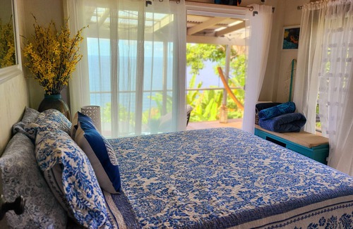 Laupahoehoe House | 2 Bedrooms/2 Bath Oceanfront Cliff House On Hamakua Coast