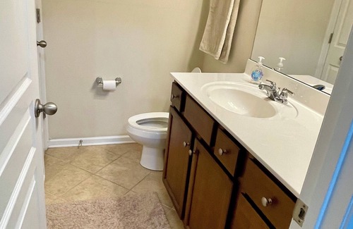 Paw Creek House | 2 bedrooms 3 baths home with fenced yard. Great location!