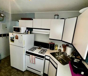 Hunters Point Apartment | 2 Bedrooms Flat 5 minutes from TIMES SQUARE