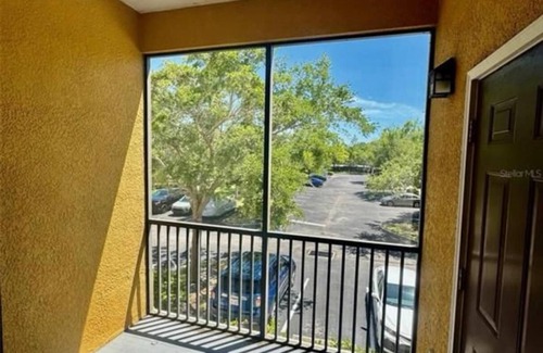 Sarasota Condo | 2 Beds/2 Baths - Fully renovated/luxury condo - very convenient location