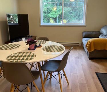 Port Coquitlam Apartment | 2 Beds Guest Suite to Yourself at Coquitlam Centre Mall