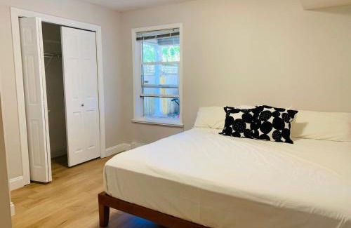 Port Coquitlam Apartment | 2 Beds Guest Suite to Yourself at Coquitlam Centre Mall