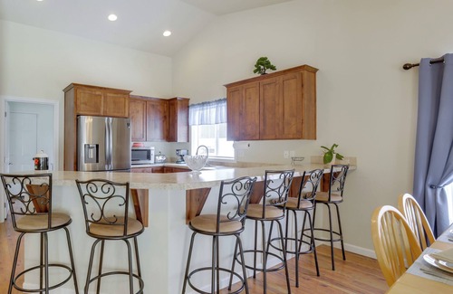 Mill City House | 2 Blocks to White Water Launch: Mill City Home