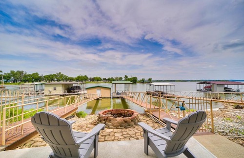 Grove House | 2 Boat Docks Grand Lake Waterfront Home