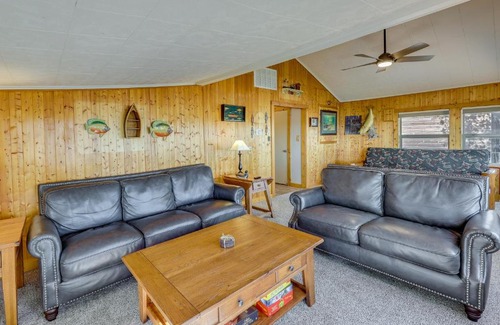 Grove House | 2 Boat Docks Grand Lake Waterfront Home