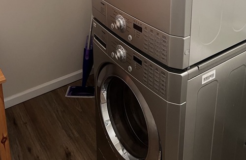 Northeast Philadelphia Apartment | 2 br apartment at the heart of Northeast Phila