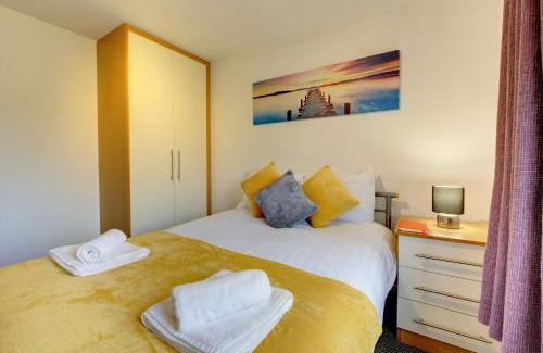 Coventry Apartment | 2-BR Apartment, En-suite, Allocated Parking, next to Playground