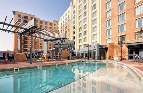 Oxon Hill Condo | 2 BR at Wyndham National Harbor -Rooftop + Indoor Pools. 25% Deposit to Book!
