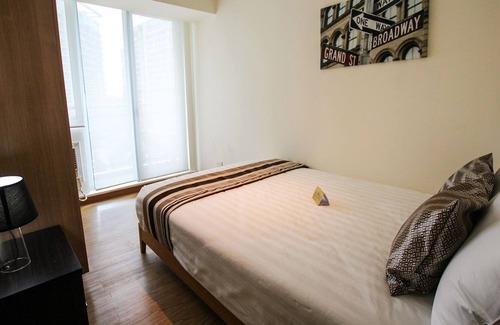 Don Bosco Apartment | 2-BR Beach View @ Positano 704