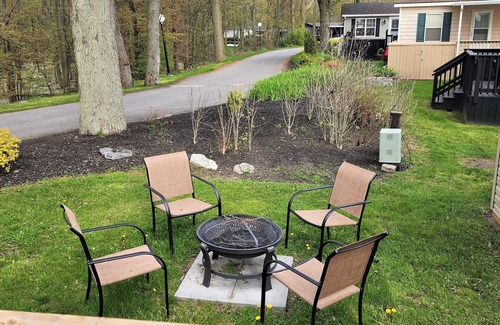 Sherkston Cottage | 2 BR Cottage at Sherkston Shores Resort - 100 meters to Erie Lake Sandy Beach