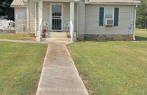 Trion House | 2 BR Entire Peaceful Home