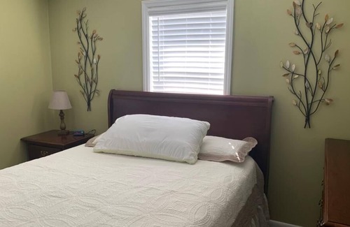 Mocksville House | 2 Br House in a Peaceful area