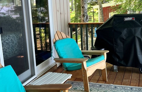 Sidney Cottage | 2 BR Lakefront Cottage in Belgrade Lakes Region
