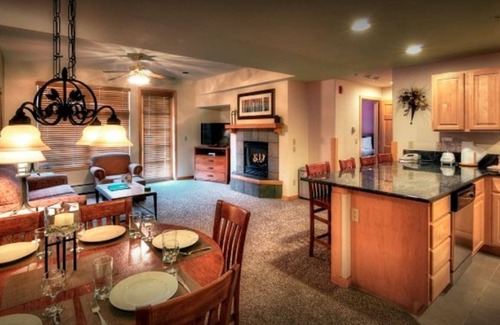Four O'Clock Condo | 2 BR - MARCH SKI WEEK - Grand Timber Lodge, Ski In-Ski Out, March 21-28