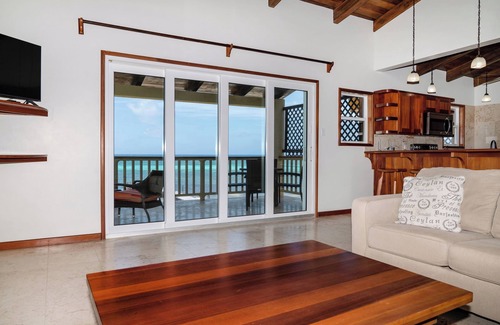 San Pedro Resort | 2 BR Oceanfront Condo with Barrier Reef Views, Resort Pools, Sleeps 5