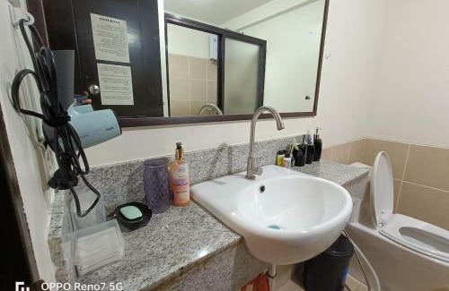 Paranaque Apartment | 2 BR Resort type Condo unit near Airport