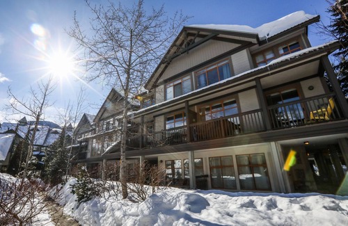 Village North Cabin | 2 BR @ Village North w/Heated Pool & Renovated Kitchen